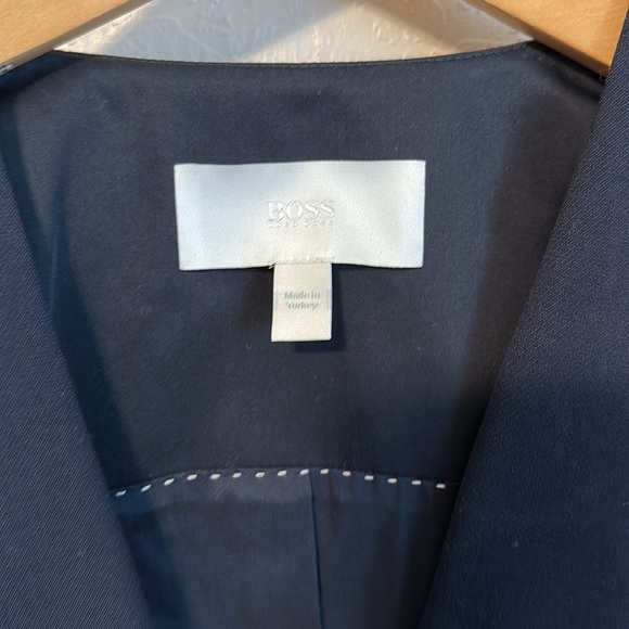 Navy Huggo Boss jacket size 4 - Picture 2 of 8